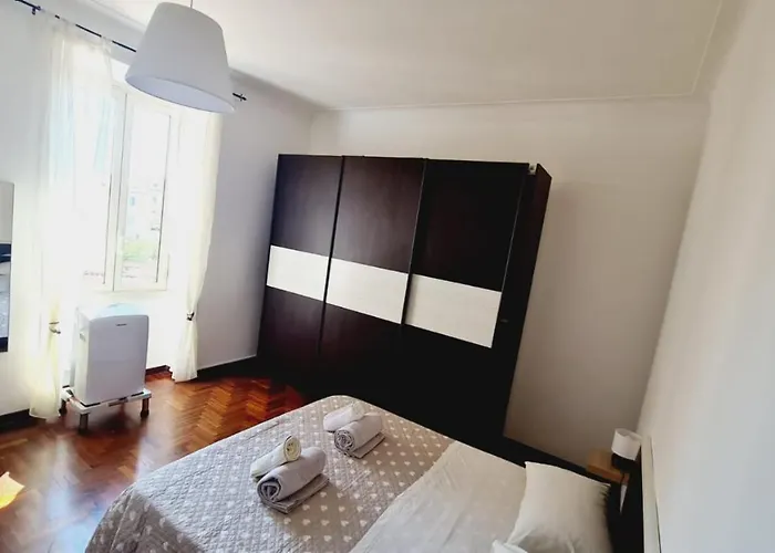 Trastevere Rome's Heart Charming & Cozy 3 Рим
