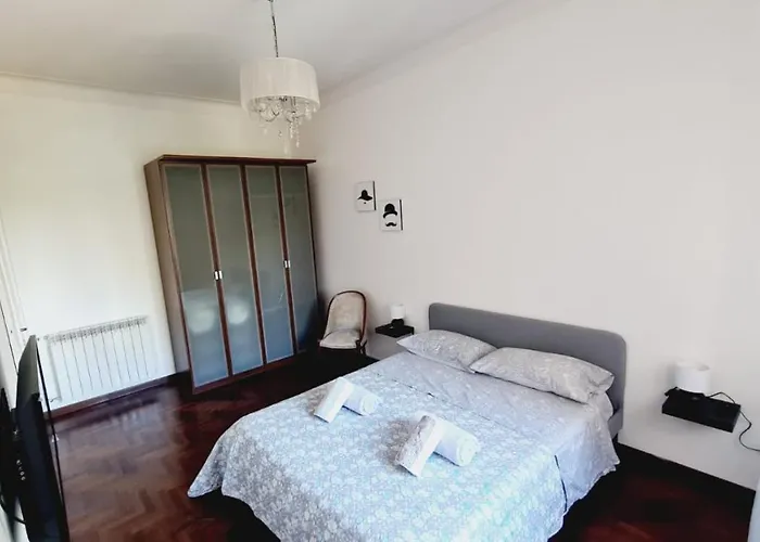 Trastevere Rome's Heart Charming & Cozy 3 Апартаменты