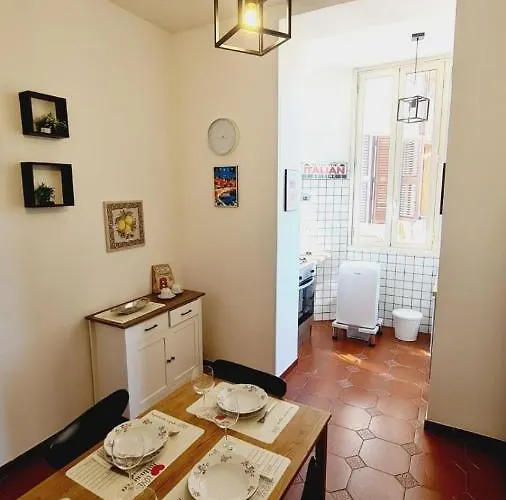 Trastevere Rome's Heart Charming & Cozy 3 * Рим