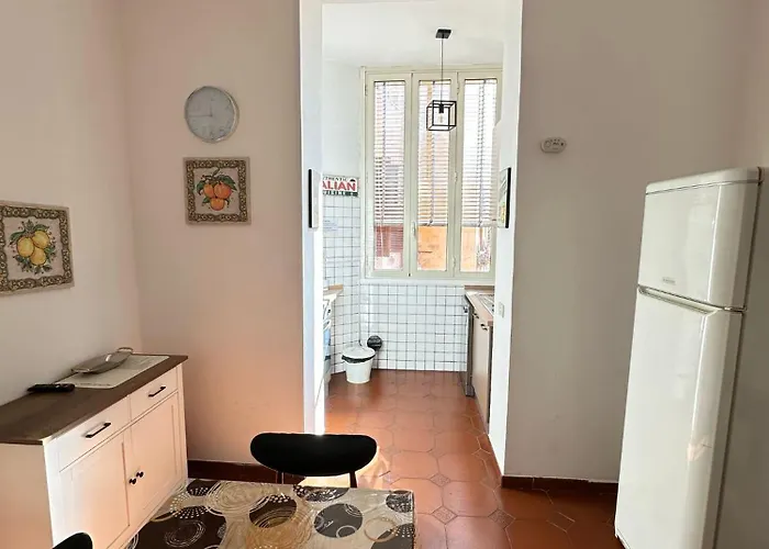 Trastevere Rome's Heart Charming & Cozy 3 * Рим